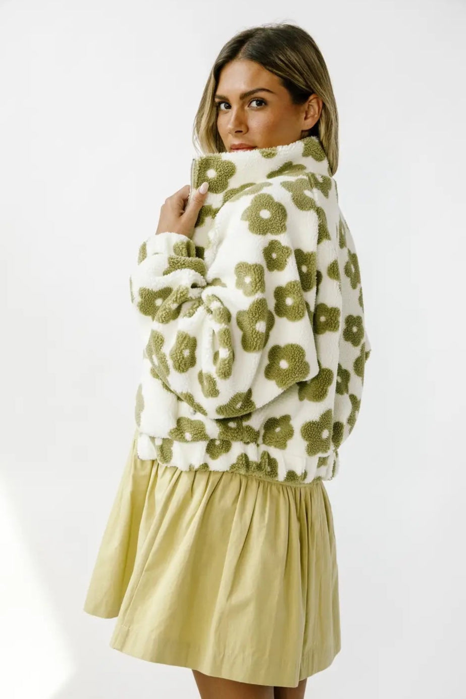 Cream and Green Daisy Teddy Zipper Jacket