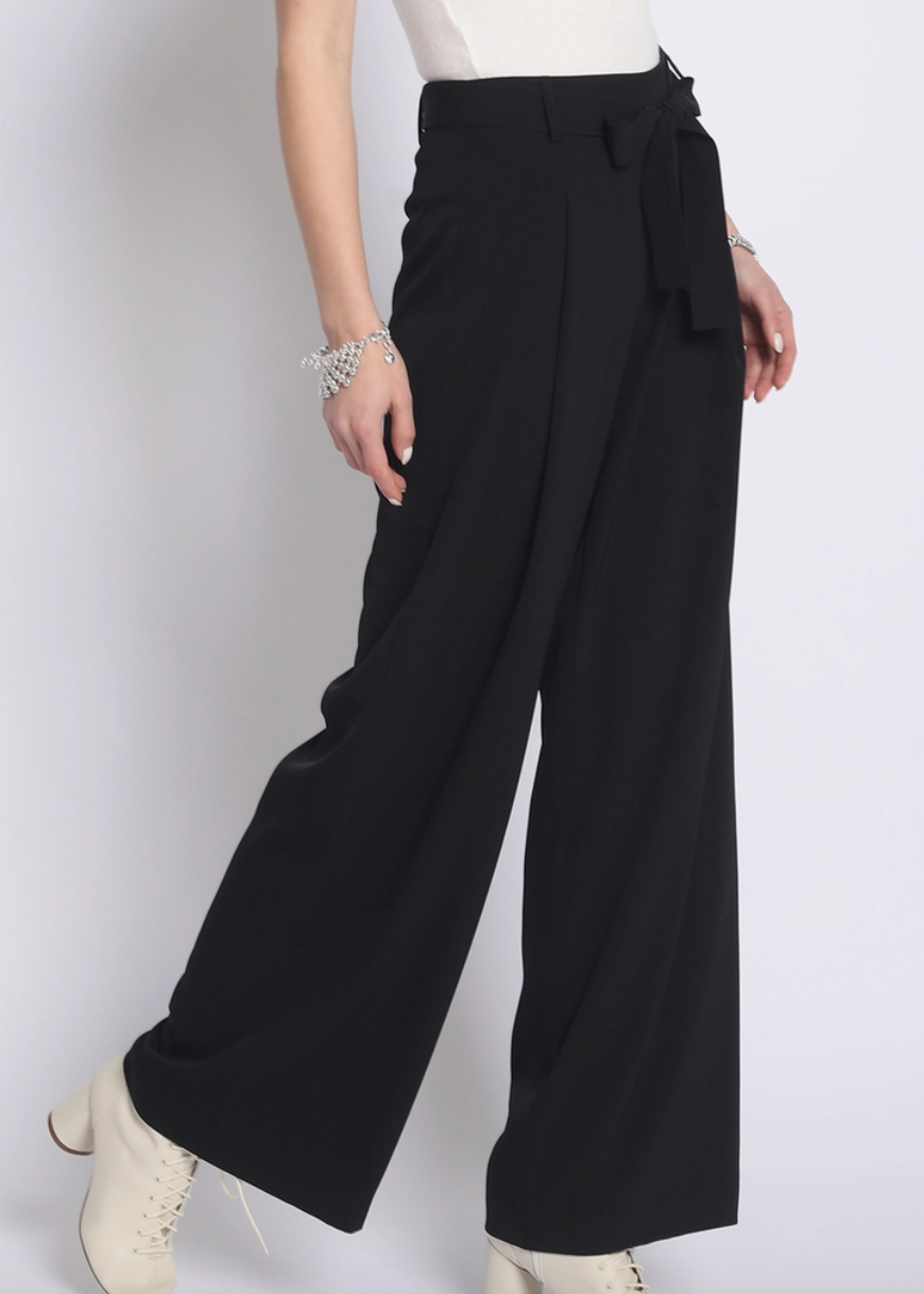 Pleated Black Wide Leg Bow Pants
