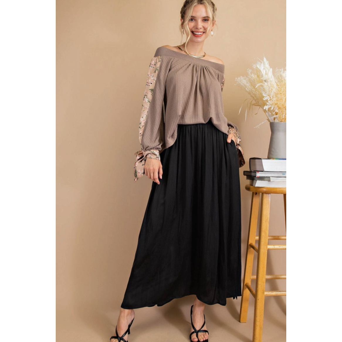 Black A-Line Skirt With Pockets