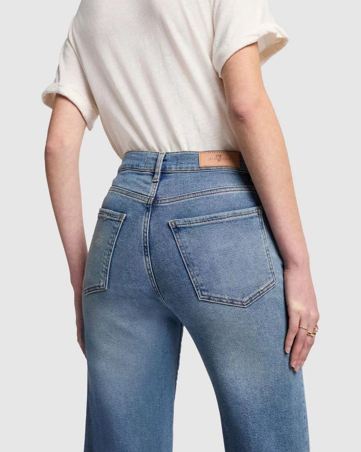 7 For All Mankind Luxe Vintage Ultra High Rise Cropped Jo Jeans