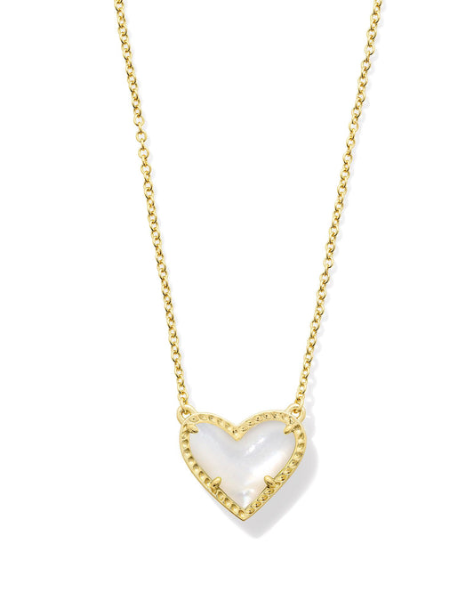 Kendra Scott Ari Heart Pendant Necklace in Gold Ivory Mother of Pearl