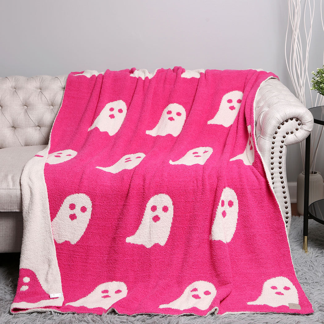 Fuchsia Ghost Patterned Halloween Throw Blanket