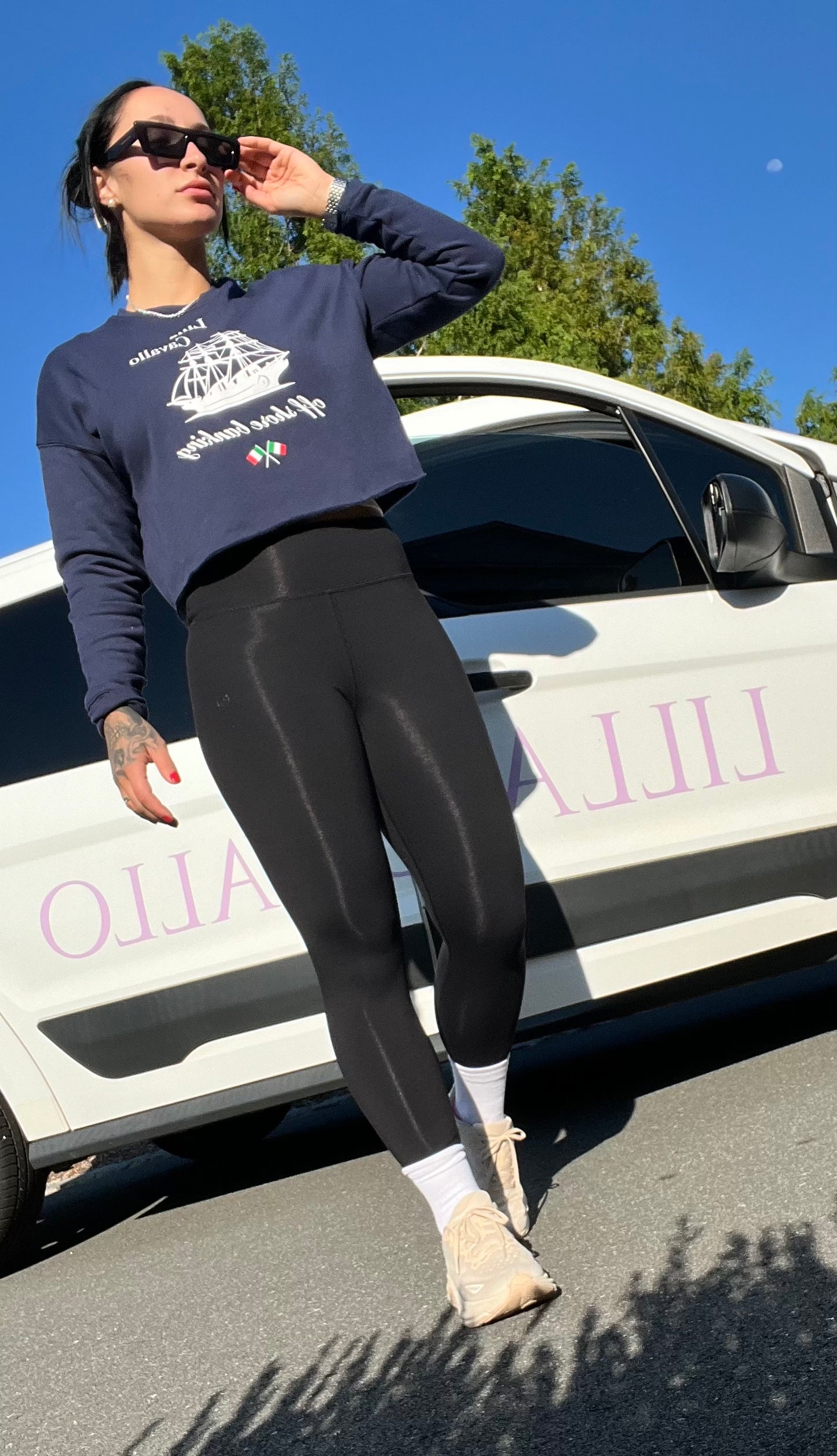 Off Shore Cropped Crew Neck Sweatshirt