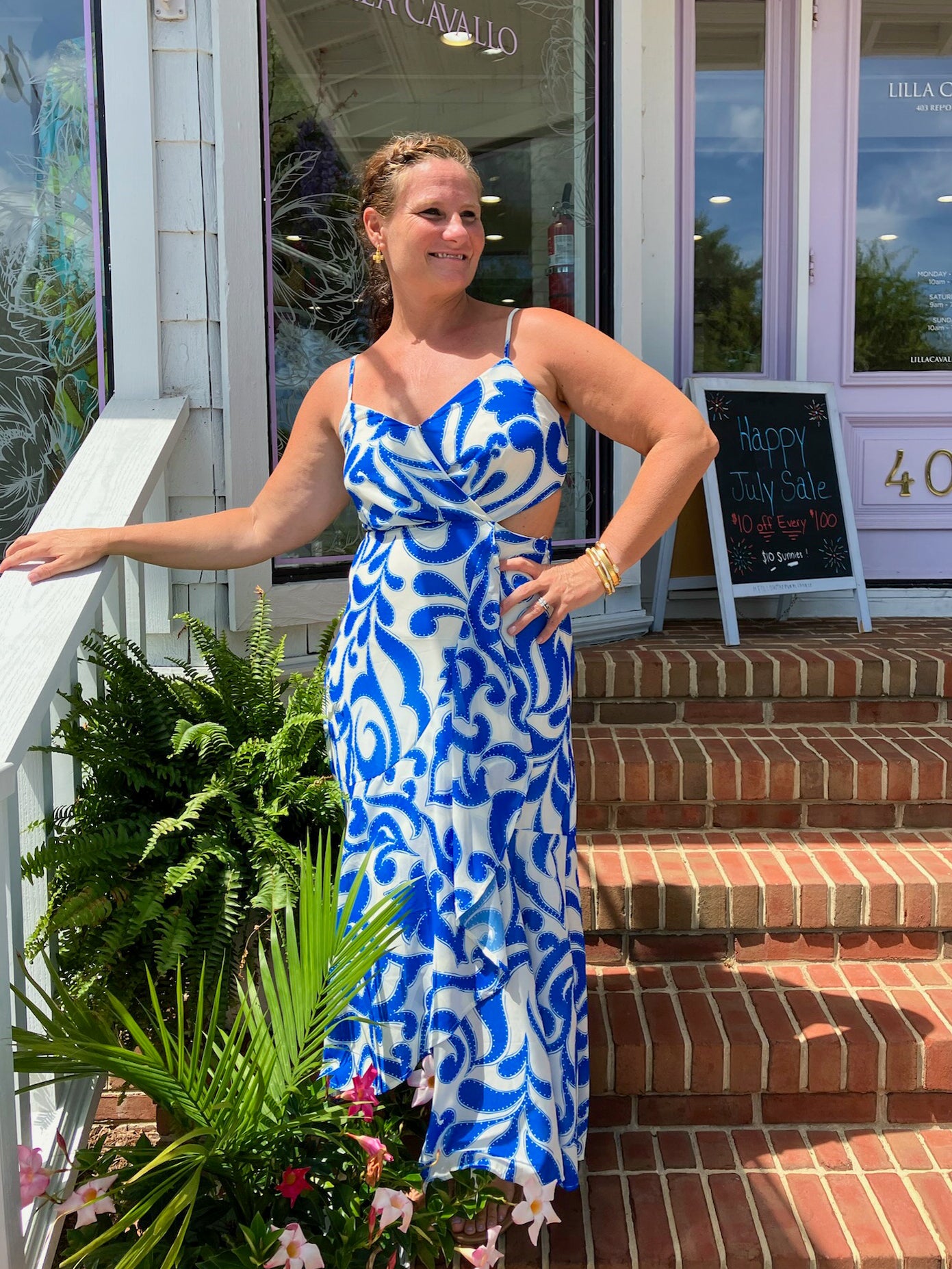 Ivory Blue Queen Midi Dress