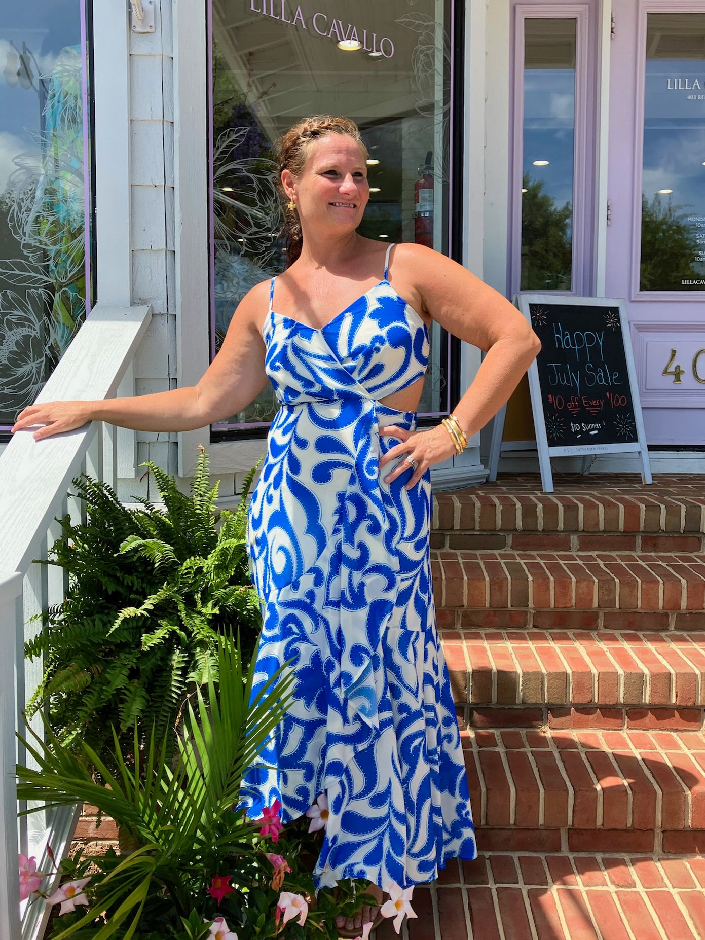 Ivory Blue Queen Midi Dress