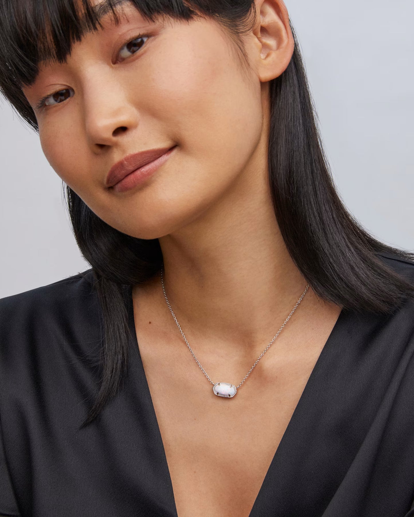 Kendra Scott Elisa Silver Pendant Necklace In White Opal