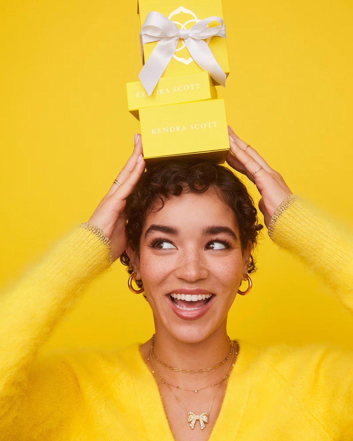 Kendra Scott Krista Gold  Bow Short Pendant in White Mix