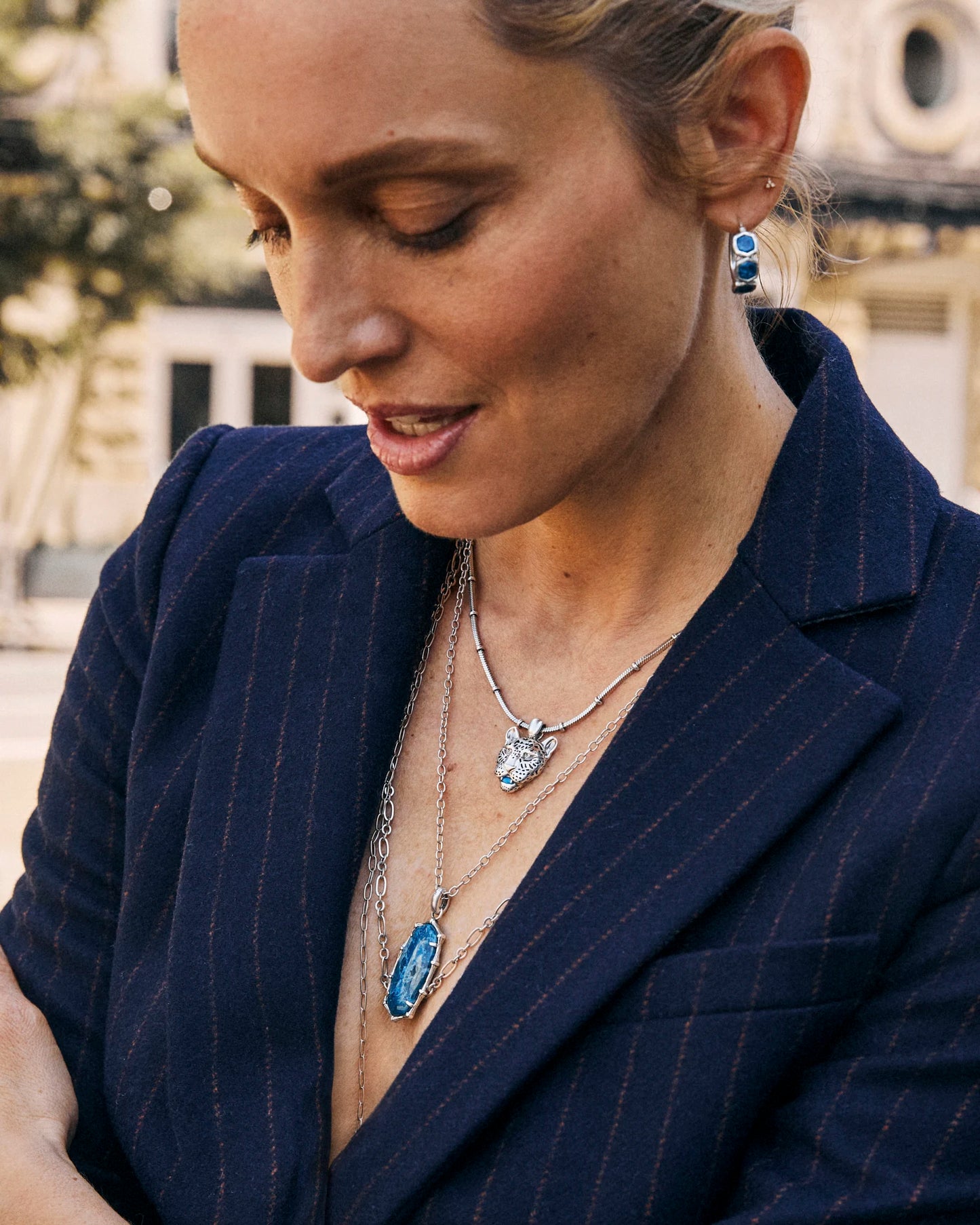 Kendra Scott Maura Vintage Silver Jaguar Short Pendant Necklace in Variegated Indigo Magnesite