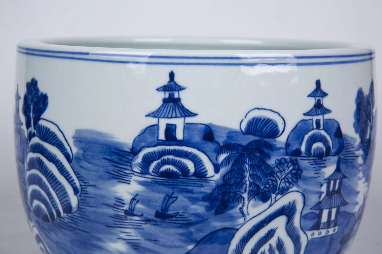 Pagoda Blue & White Round Cache Pot