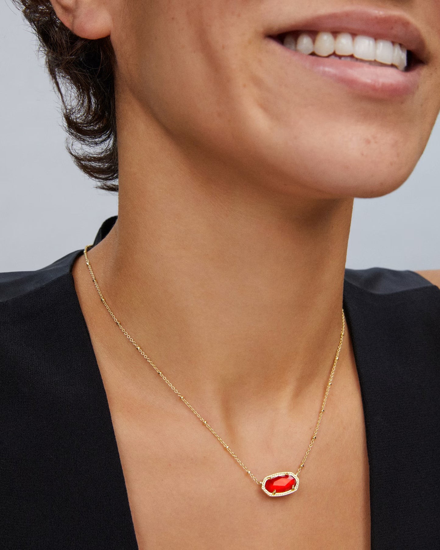 Kendra Scott Gold Pendant Necklace In Red Illusion