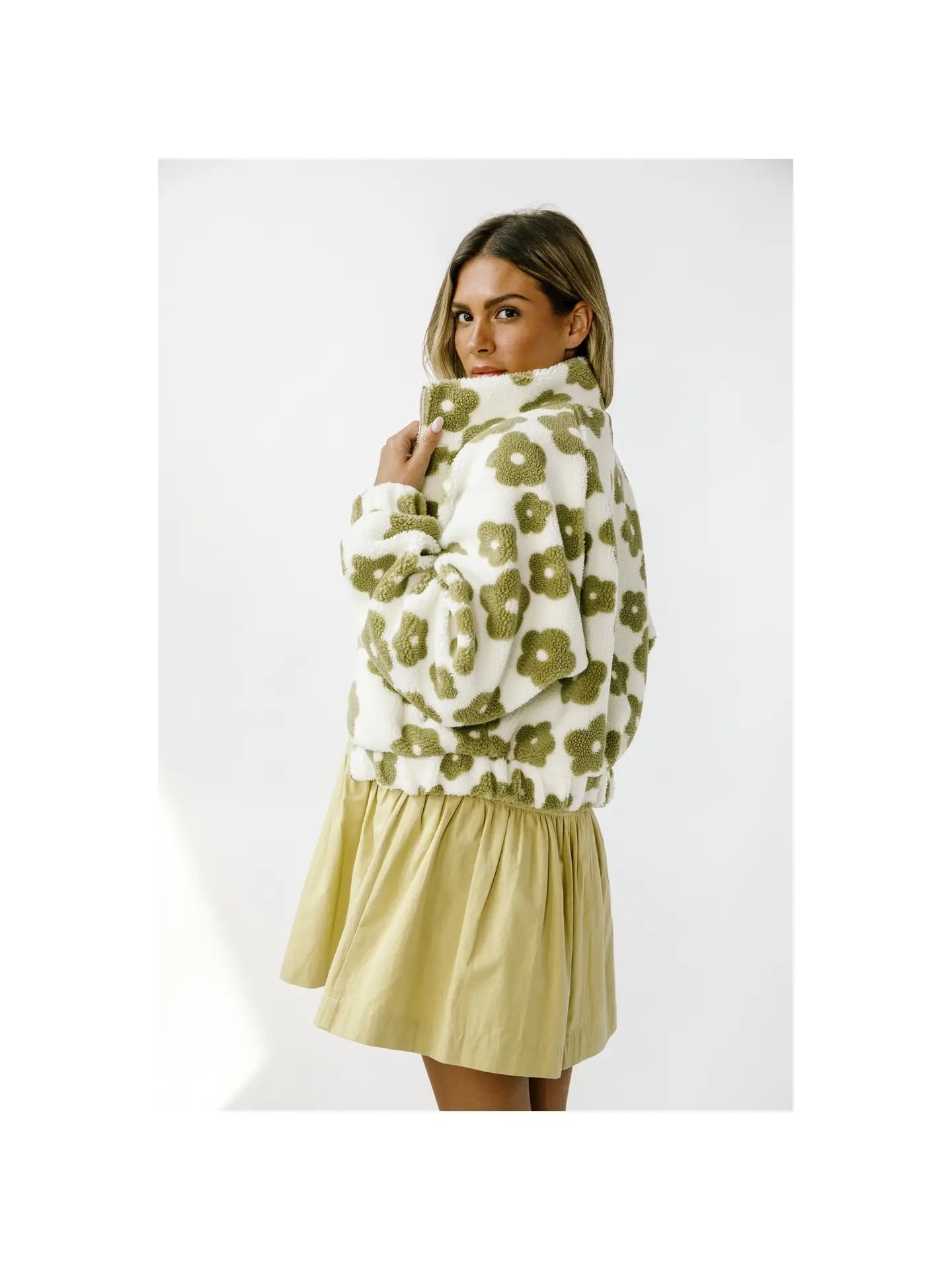 Cream and Green Daisy Teddy Zipper Jacket