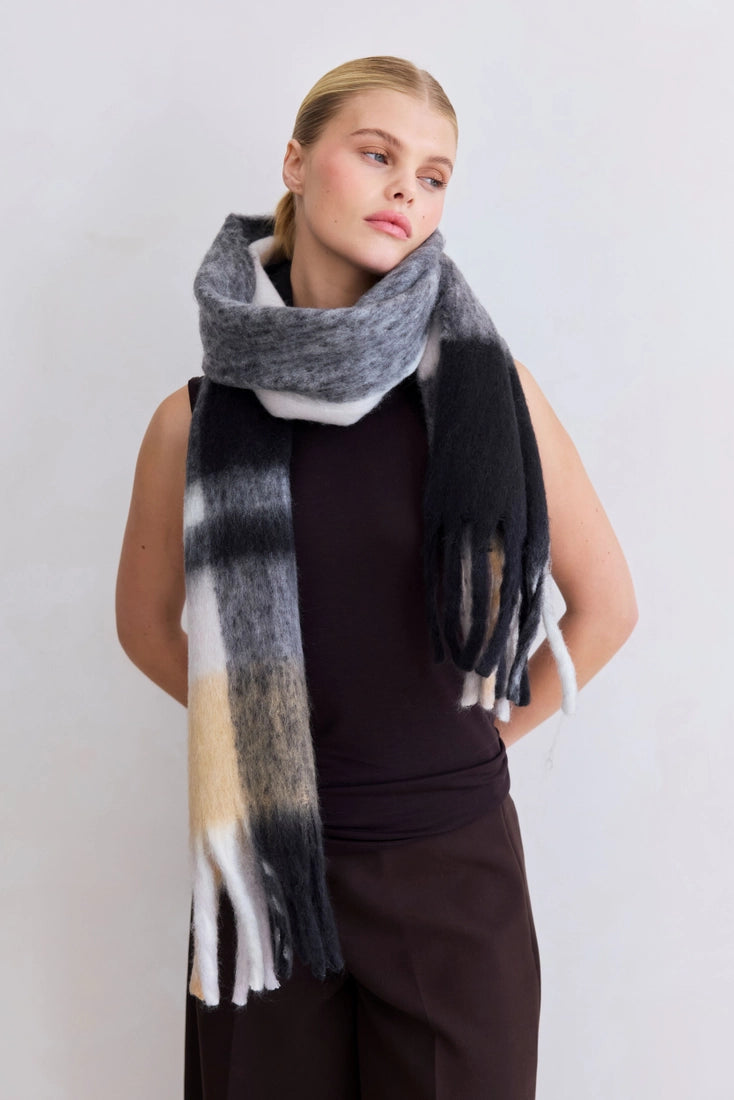Icelandic Black & Brown Scarf